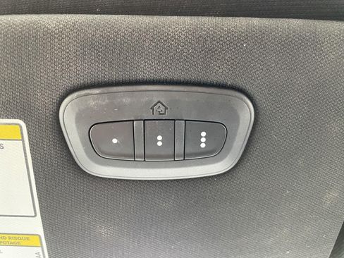 Certified 2021 Jeep Cherokee Latitude Lux 80th Anniv w/ Quick Order Package 26U 80TH FWD image 37