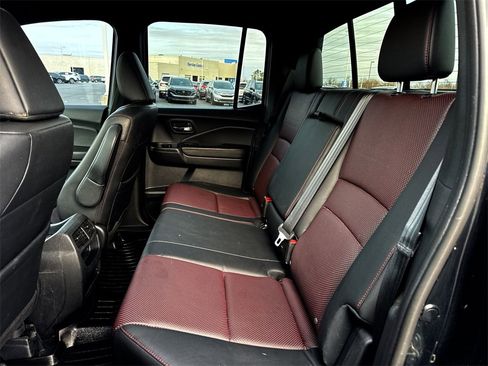 Used 2019 Honda Ridgeline Black Edition image 23