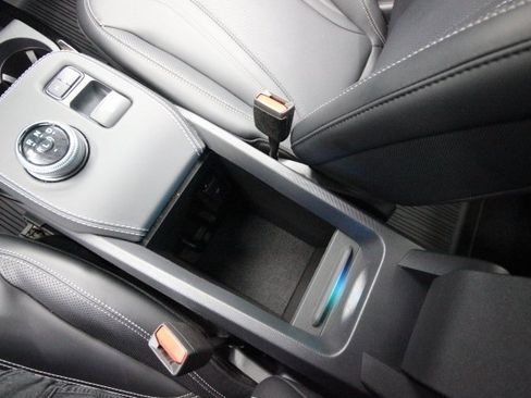 Used 2021 Ford Mustang Mach-E Premium image 21