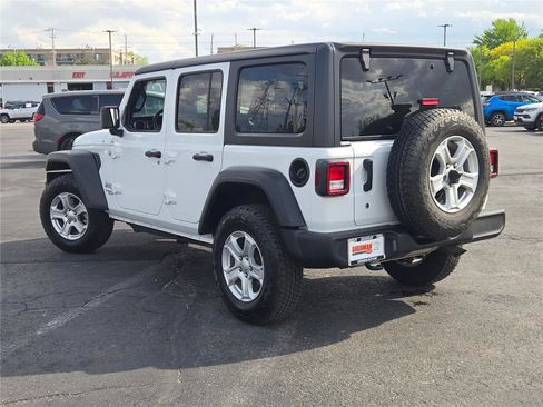 Certified 2018 Jeep Wrangler Unlimited Sport S AWD/4WD image 17