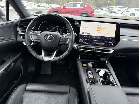 Used 2024 Lexus RX 350 AWD w/ Convenience Package image 8