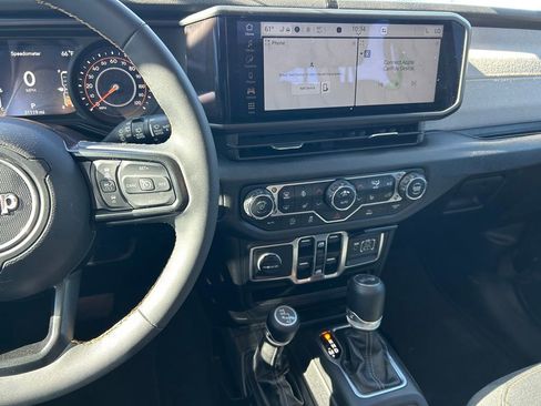 Used 2024 Jeep Wrangler Sport S image 18