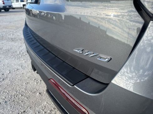 Used 2025 Ford Explorer ST-Line w/ ST-Line Street Pack image 14