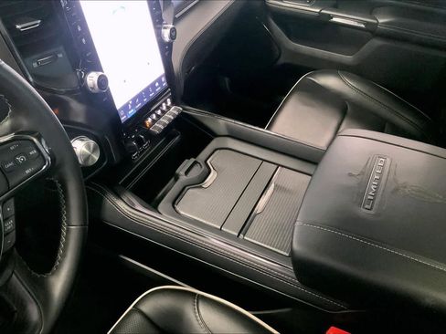 Used 2023 RAM 1500 Limited w/ Body Color Bumper Group image 15