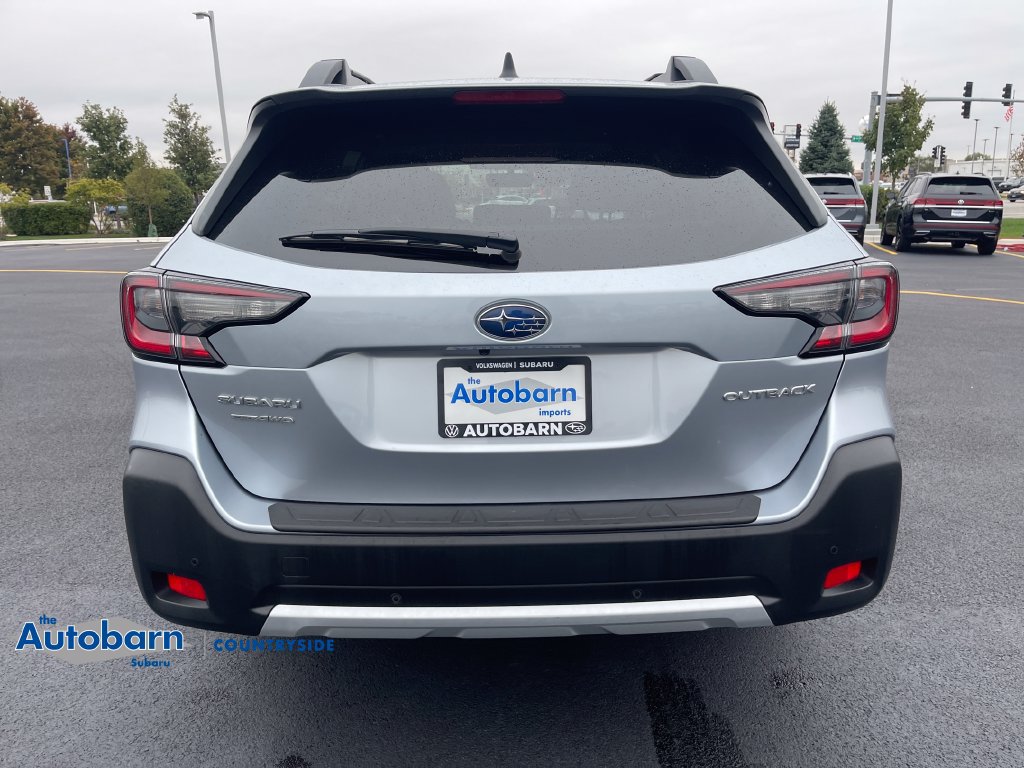 Used 2024 Subaru Outback Limited AWD/4WD image 4