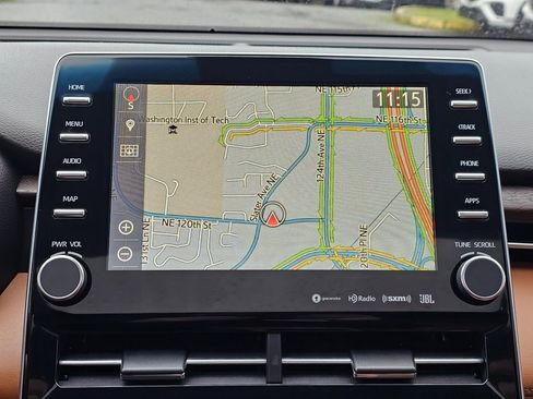 Used 2019 Toyota Avalon Limited w/ Preferred Accessory Package image 14