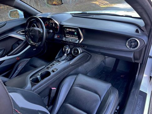 Used 2016 Chevrolet Camaro SS image 19