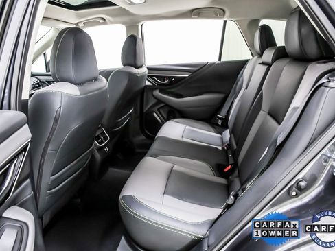 Used 2025 Subaru Outback Onyx Edition image 29