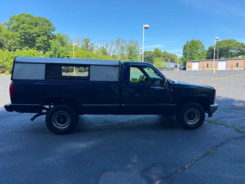 Used 2000 Chevrolet Silverado 2500 2WD Regular Cab w/ Comfort & Convenience Pkg image 10