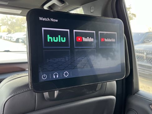 Used 2024 GMC Yukon Denali Ultimate image 27