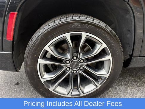 Used 2022 Jeep Grand Wagoneer Series III w/ Flexible Seating Group AWD/4WD image 26
