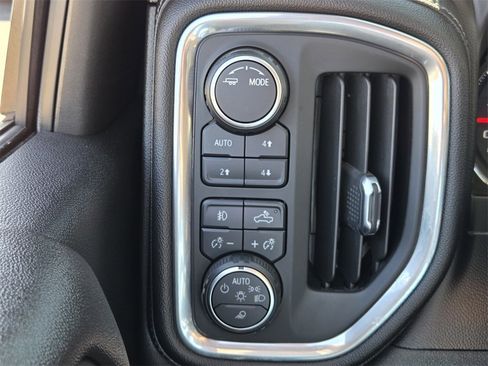 Used 2020 Chevrolet Silverado 2500 LTZ w/ LTZ Plus Package image 33