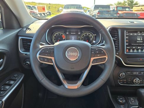 Used 2022 Jeep Cherokee Latitude Lux AWD/4WD image 19
