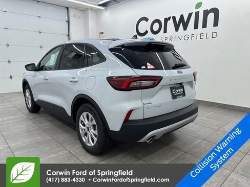 New 2026 Ford Escape Active image 2