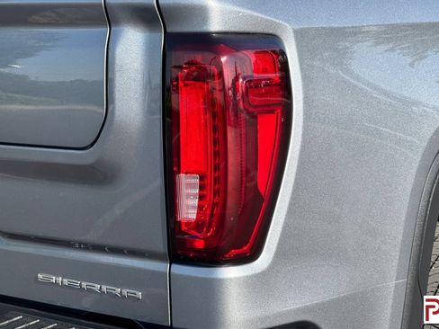 Certified 2022 GMC Sierra 1500 Denali w/ Denali Reserve Package AWD/4WD image 33