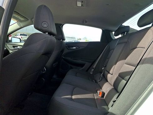 Used 2024 Chevrolet Malibu LT FWD image 10