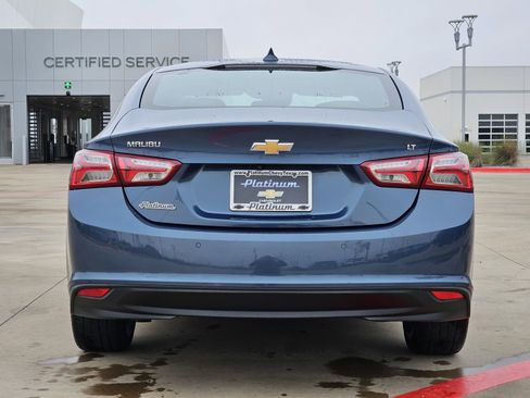 Used 2024 Chevrolet Malibu LT image 11