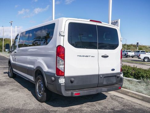 Used 2018 Ford Transit 350 XL image 9