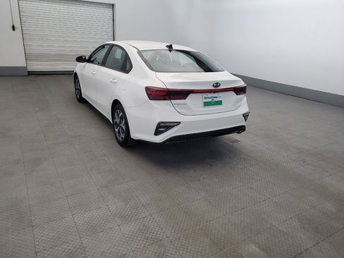 Used 2021 Kia Forte LXS FWD image 5