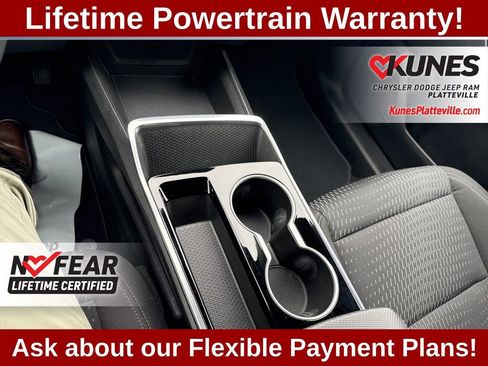 Used 2025 Chevrolet Equinox LT image 25