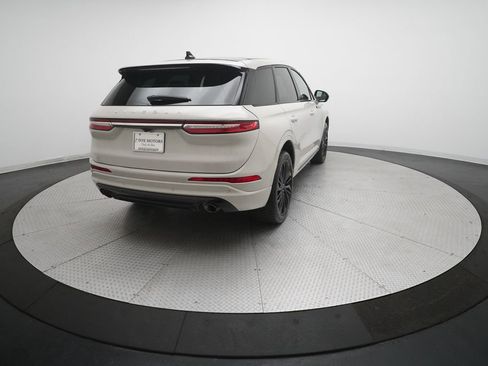 Used 2023 Lincoln Corsair Standard w/ Equipment Group 101A image 13