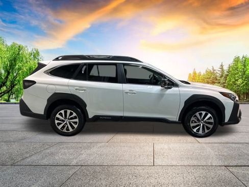 New 2025 Subaru Outback Premium image 3