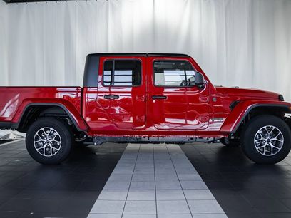 New 2025 Jeep Gladiator Sport