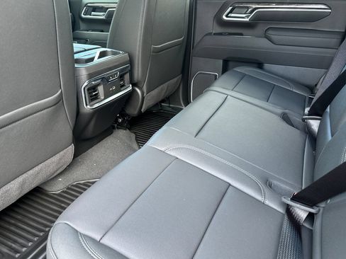 New 2026 Chevrolet Silverado 3500 LTZ w/ LTZ Convenience Package AWD/4WD image 11