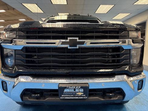 New 2026 Chevrolet Silverado 2500 LT w/ All Star Edition AWD/4WD image 12