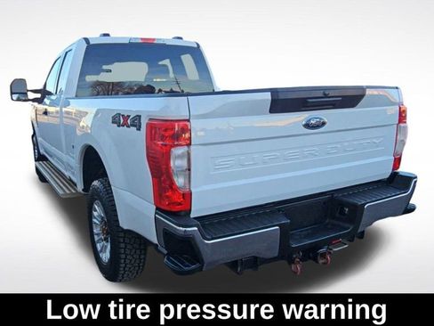 Used 2021 Ford F350 XLT w/ Camper Package image 7