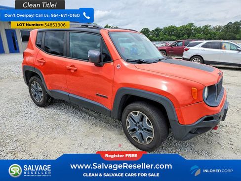 Used 2015 Jeep Renegade Trailhawk w/ Premium Leather Group AWD/4WD image 5