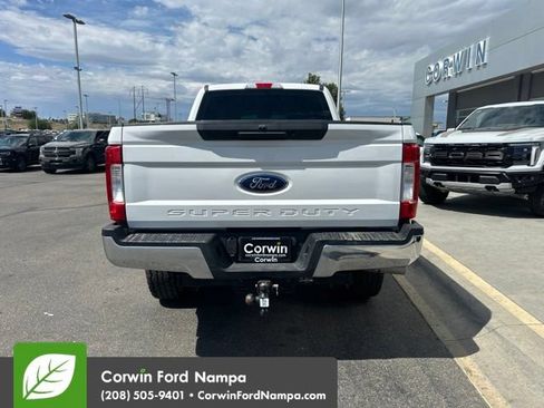 Used 2019 Ford F250 XL w/ STX Appearance Package AWD/4WD image 9