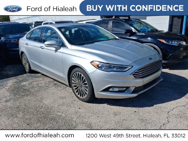 Used 2017 Ford Fusion SE w/ Fusion SE Technology Package FWD image 1