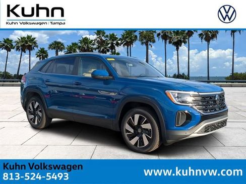 New 2026 Volkswagen Atlas Cross Sport SE image 1