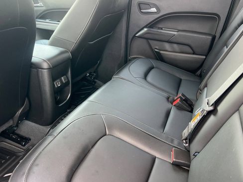 Used 2022 Chevrolet Colorado ZR2 AWD/4WD image 9