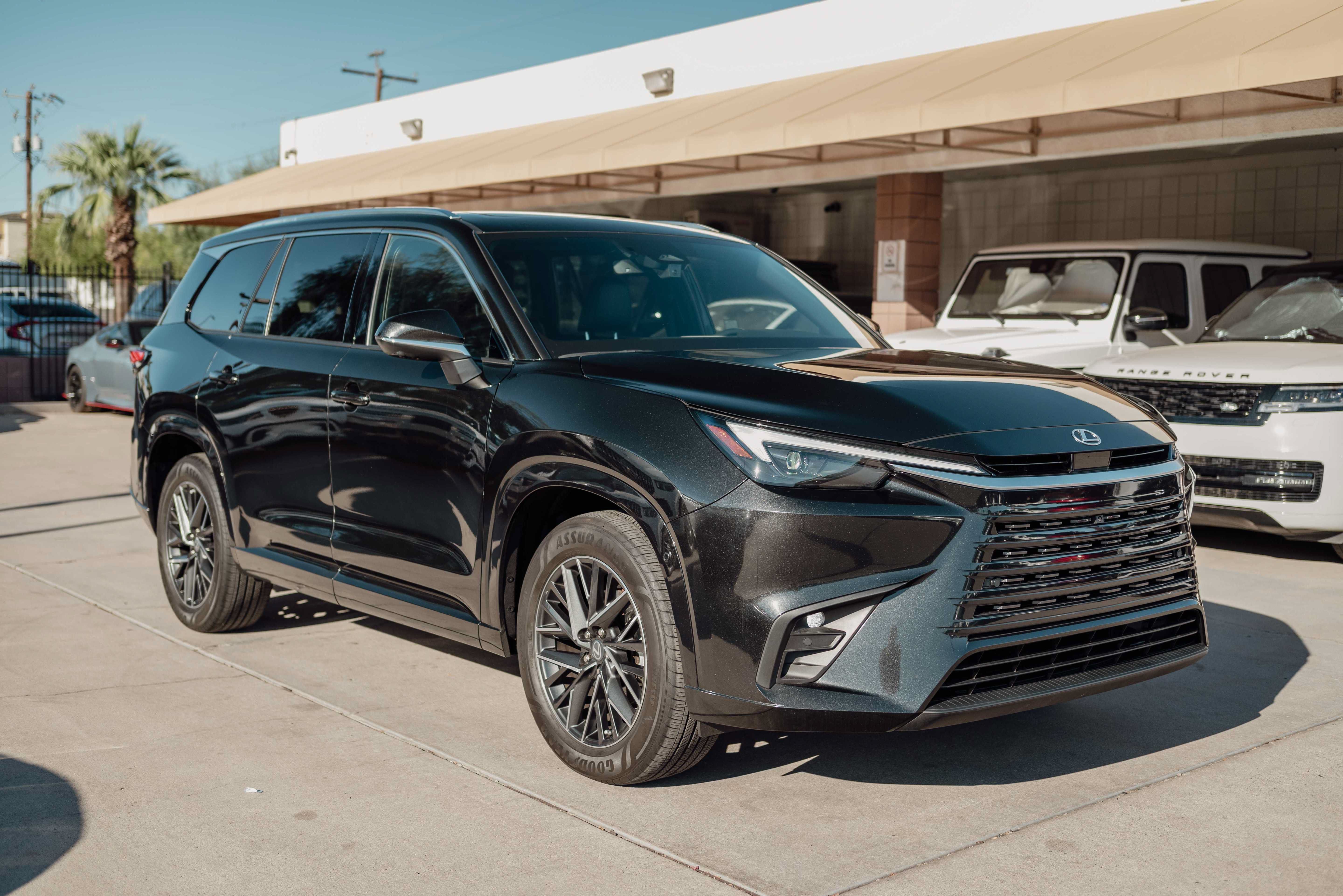 Used 2026 Lexus TX 350 AWD w/ Technology Package image 3