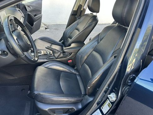 Used 2015 MAZDA MAZDA3 s Touring FWD image 22