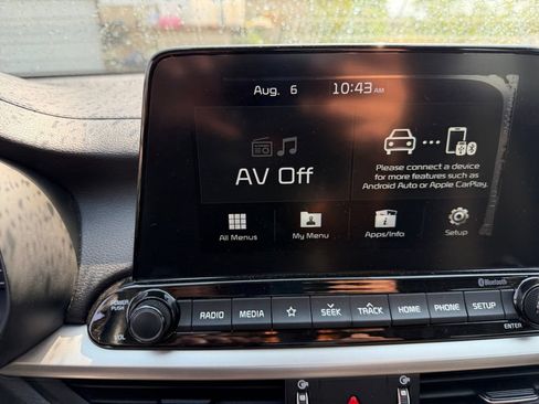 Used 2020 Kia Forte LXS FWD image 21