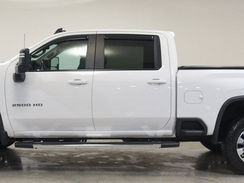 Used 2022 Chevrolet Silverado 2500 LT w/ All Star Edition image 8