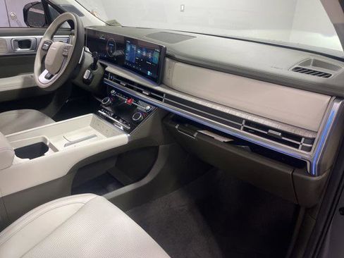 New 2025 Hyundai Santa Fe Calligraphy image 28