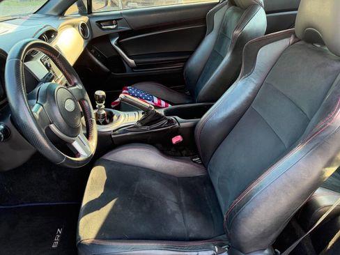 Used 2013 Subaru BRZ Limited w/ Popular Pkg 1A image 11