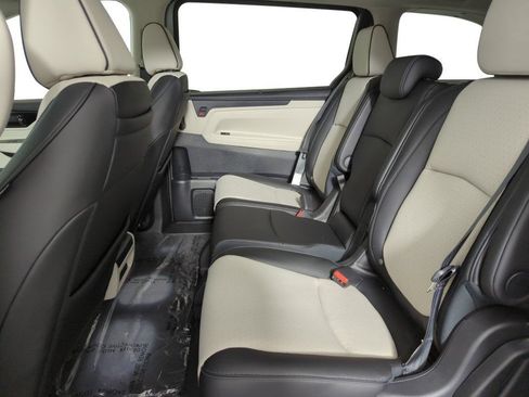 New 2026 Honda Odyssey Elite image 17