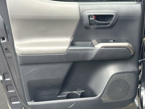 Used 2023 Toyota Tacoma SR5 image 12