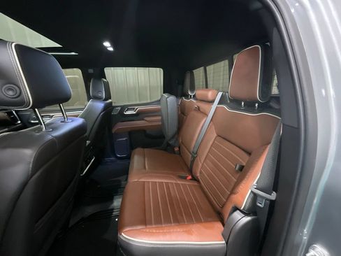 Used 2023 GMC Sierra 1500 Denali Ultimate AWD/4WD image 14