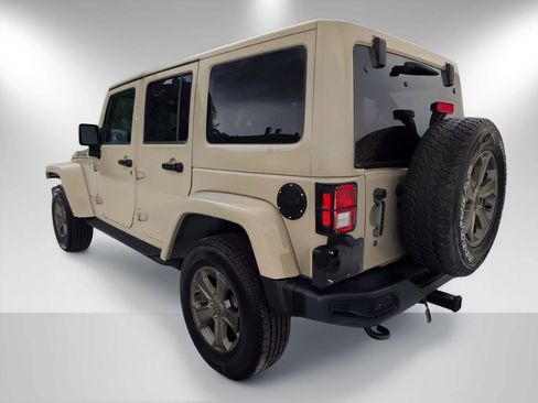 Used 2018 Jeep Wrangler Unlimited Sport AWD/4WD image 7