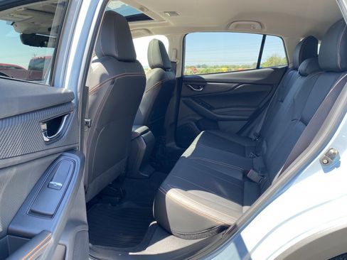 Used 2019 Subaru Crosstrek 2.0i Limited w/ Moonroof Package w/Navigation AWD/4WD image 17