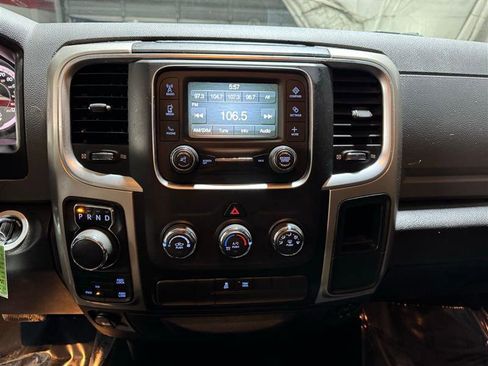 Used 2018 RAM 1500 Classic SLT image 20