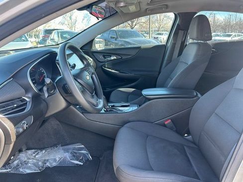 Used 2019 Chevrolet Malibu LT FWD image 27