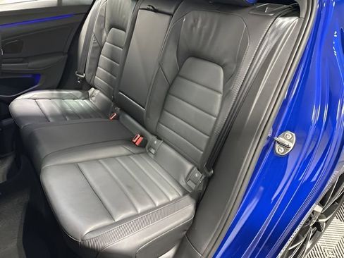 Used 2022 Volkswagen Golf R image 35