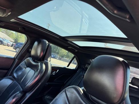 Used 2017 Lincoln Continental Reserve w/ Luxury Package AWD/4WD image 33